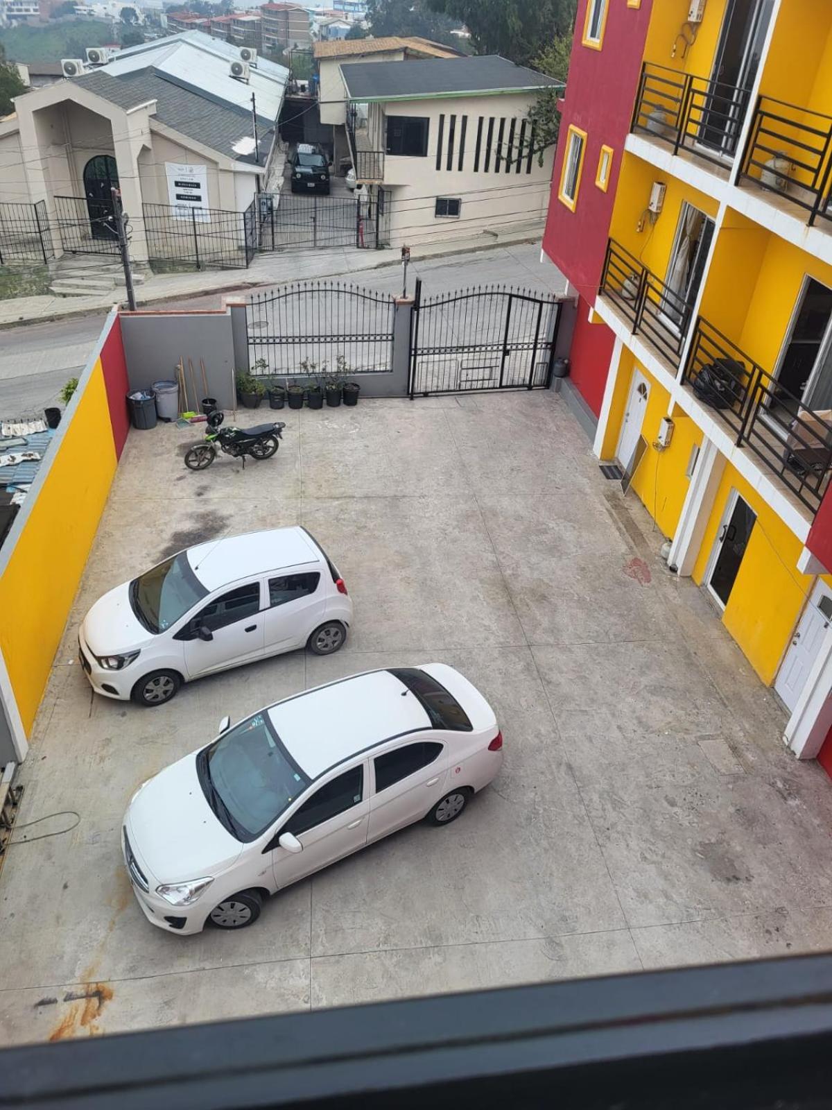 Departamentos Velasco Тихуана Экстерьер фото